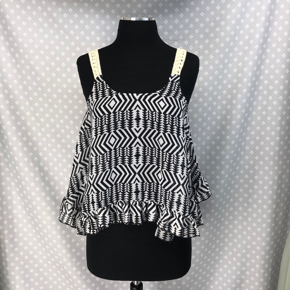 Geometric Print Tank